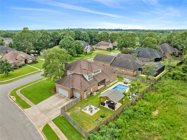 Building Photo - 2190 Milner Way