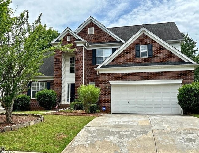 Building Photo - 4 BR/2.5BA | Newly Renovated Single Family Home |Fenced backyard| Elegant Brick Home in the Heart...