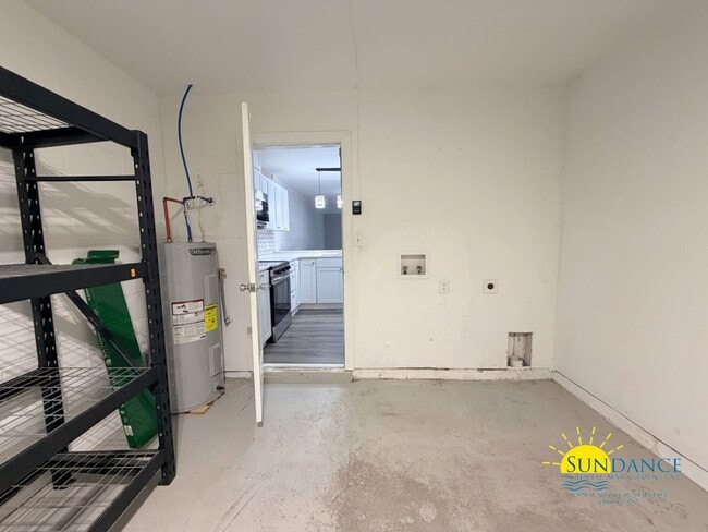 Building Photo - Beautiful 2BR Home Near Eglin AFB & Hurlburt Field!