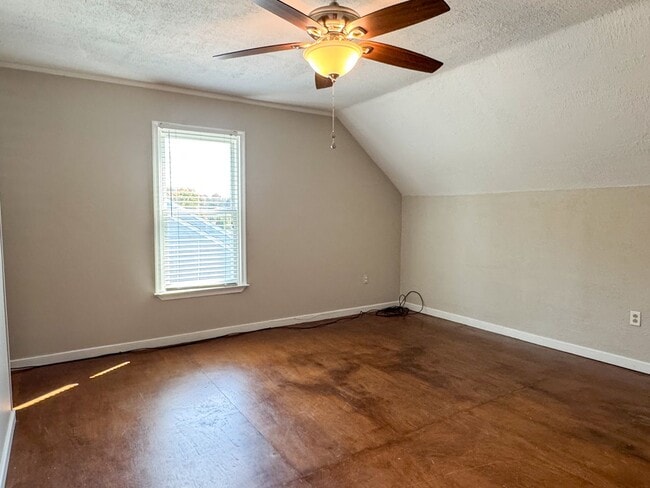 Building Photo - 4308 Boxwood Dr