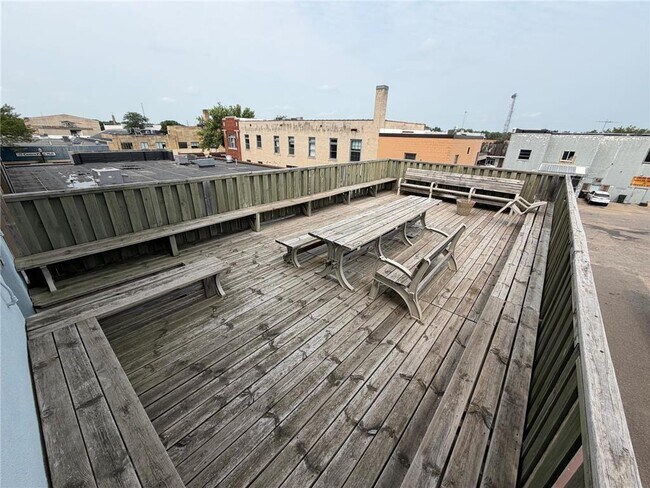 Building Photo - 316 Becker Ave SW