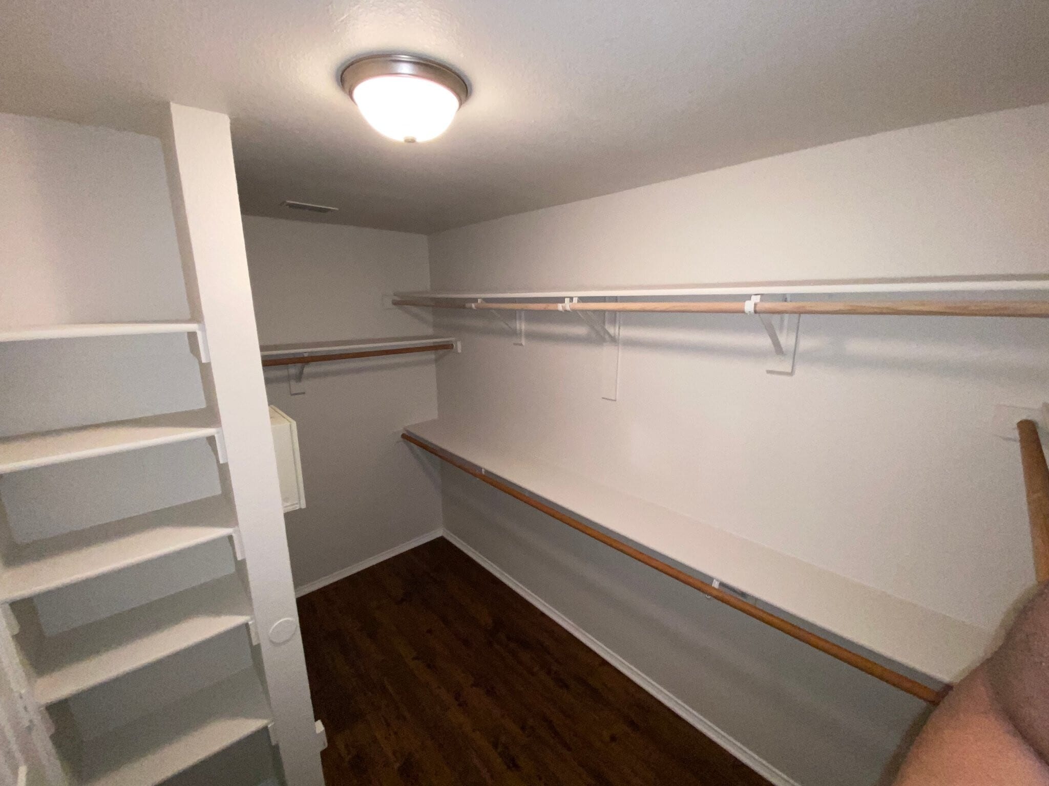 Building Photo - 2918 Hilton Head Dr