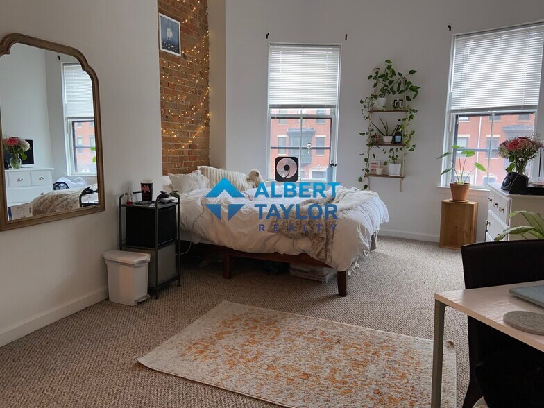 Building Photo - 486 Massachusetts Ave