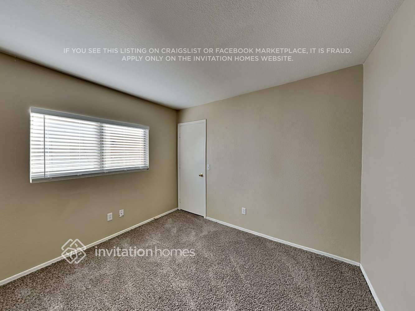 Building Photo - 11610 W Charter Oak Rd