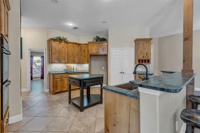 Building Photo - 714 High Point Dr