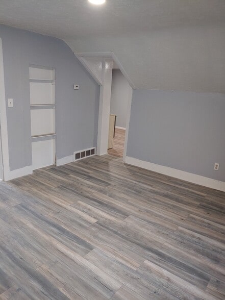 Living Room - 102 E Hamilton St