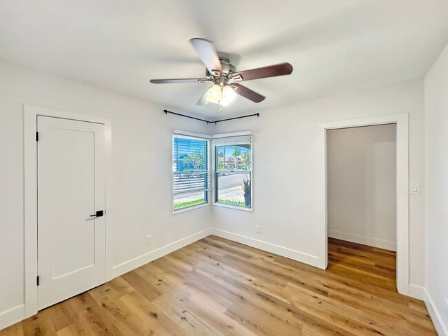 Building Photo - Gorgeous 3B/2BA house w/ Large Backyard, A...
