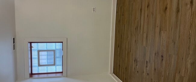 Building Photo - 4919 W Wabansia Ave