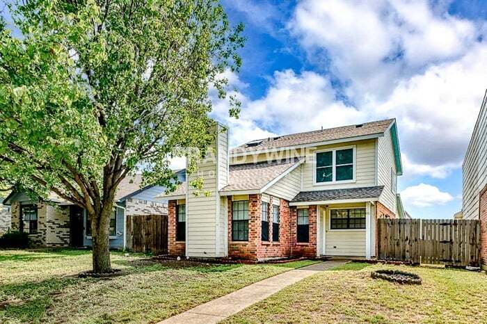 Building Photo - 120 Callender Dr