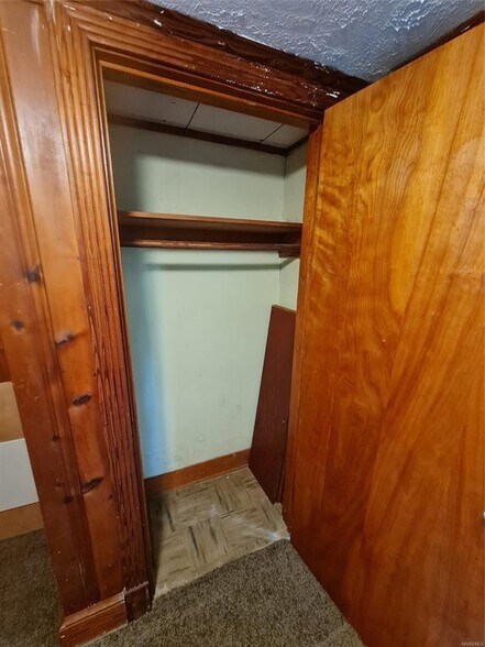 Building Photo - 2305 Yancey Ave