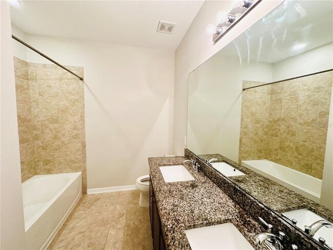 Building Photo - 17522 Promenade Dr