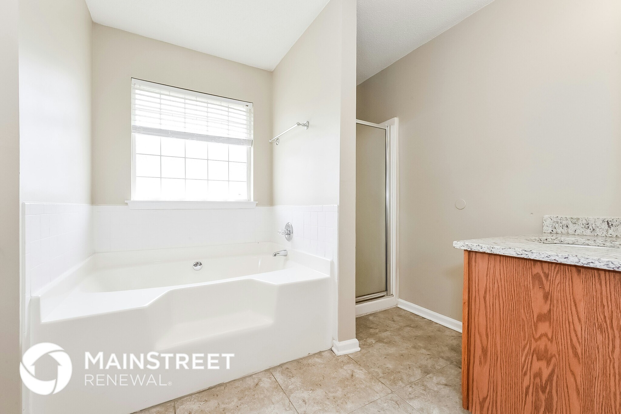 Building Photo - 400 Canoga Ct