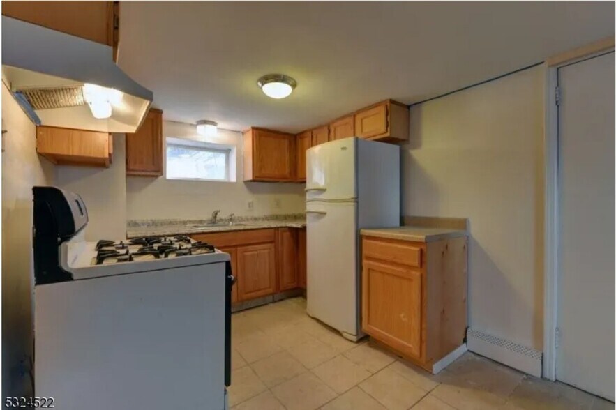 Building Photo - 789 Black Oak Ridge Rd