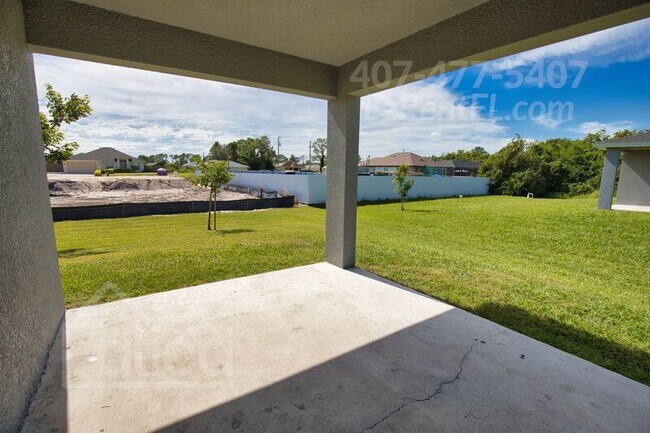 Building Photo - 2803 11th St SW