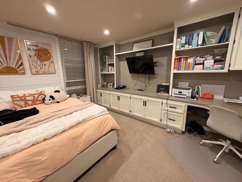 Building Photo - 16548 Harbour Ln