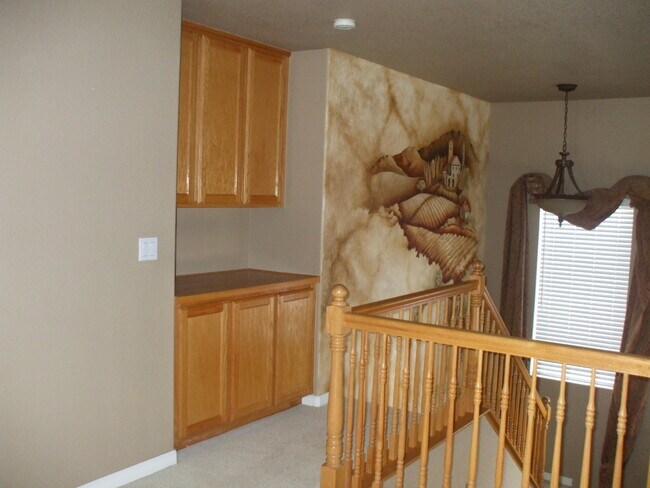 Building Photo - 4948 Forest Creek Way