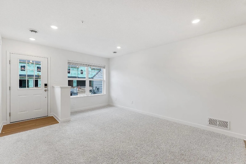 Building Photo - 5297 Long Pointe Pass