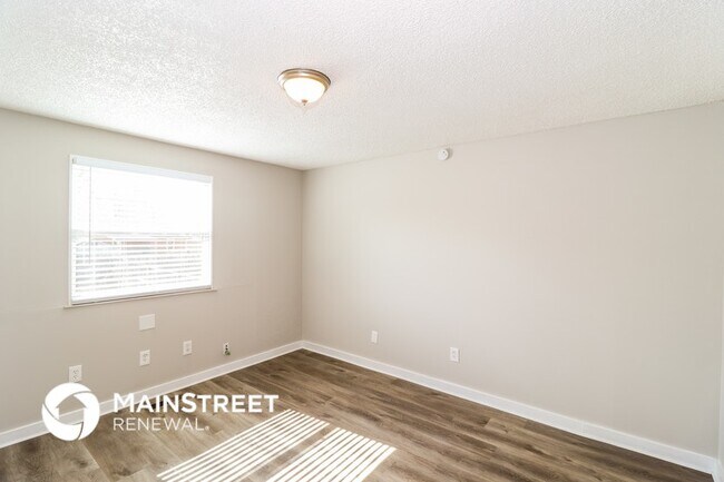 Building Photo - 7083 Centralia Rd