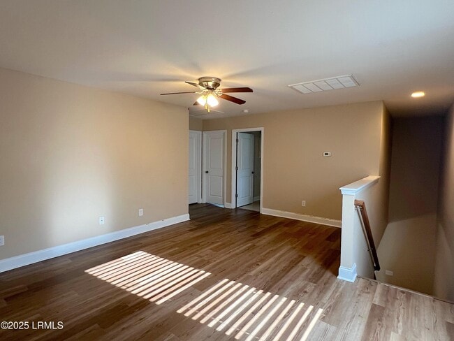 Building Photo - 29 Saluda Way