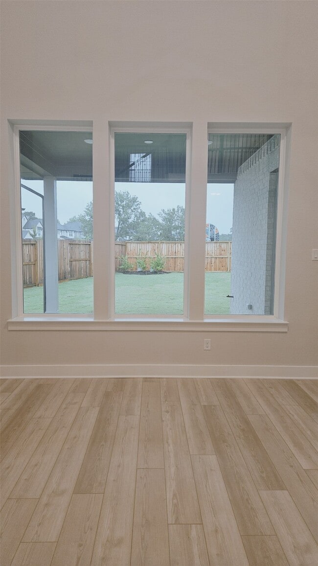 Building Photo - 26018 Maple Bloom Dr