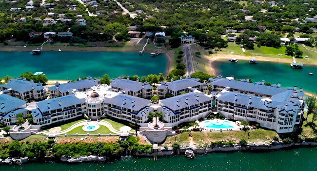 Building Photo - 3308 Parliament Cove