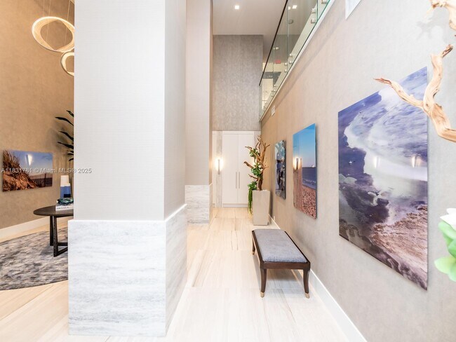 Building Photo - 2301 S Ocean Dr