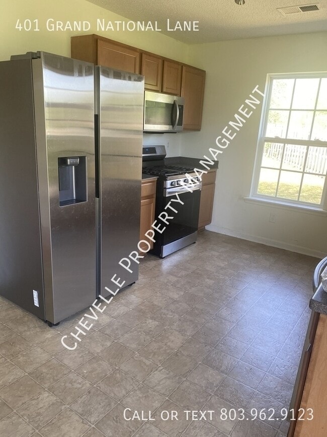 Building Photo - 401 Grand National Ln