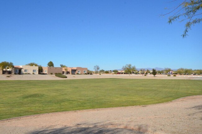 Building Photo - 2300 E Magma Rd