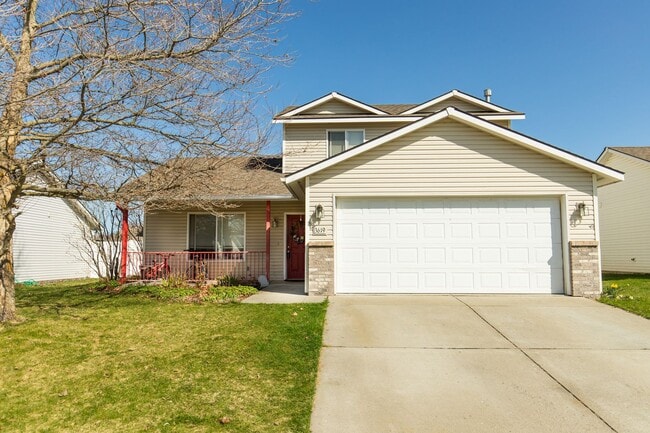 Primary Photo - Home In the Landings