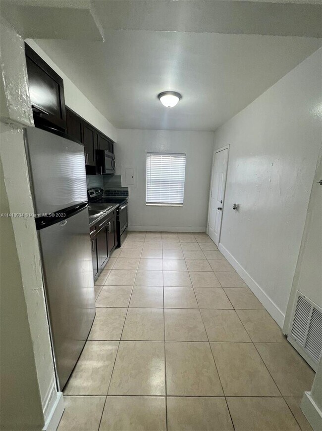 Building Photo - 262 NW 57th St