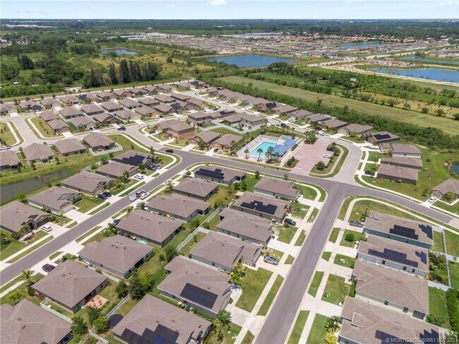 Building Photo - 5405 Jamboree Dr