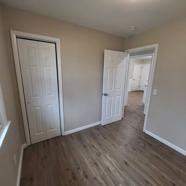 Building Photo - Welcome to Walker - $250 Off First Month's Rent