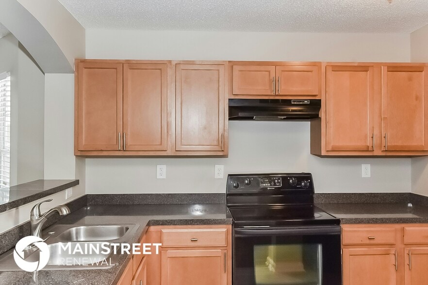 Building Photo - 433 Inkberry Dr