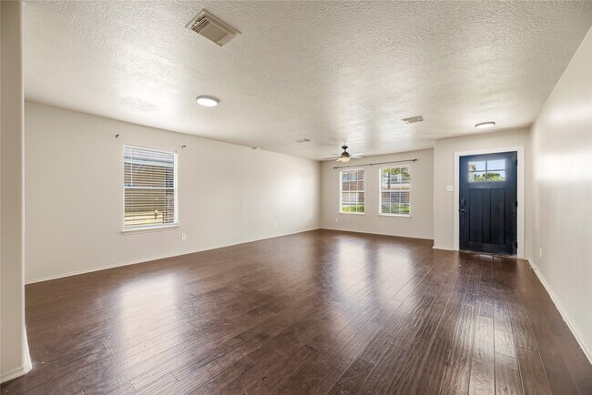 Building Photo - 19526 Cliffsage Ct