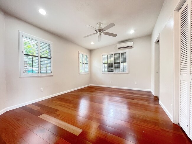Building Photo - Pet Friendly Kailua Home with Pool, Waterf...