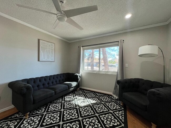 Building Photo - 5124 W Harmont Dr