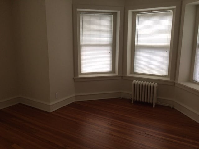 Building Photo - 1000 W 28th St