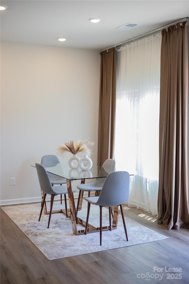 Building Photo - 13020 Lannister Dr