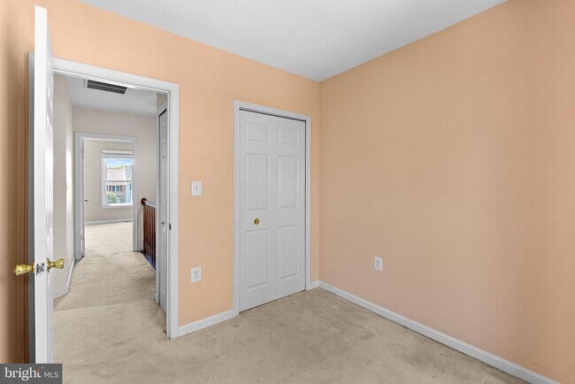 Building Photo - 6302 Mary Todd Ct