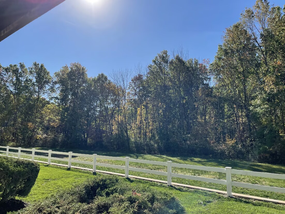 Building Photo - 49 Baldwin Ct