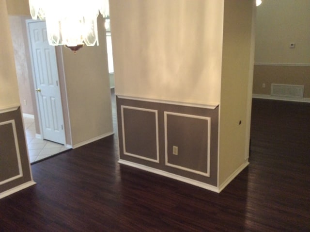 Building Photo - 2202 Bowie Ln