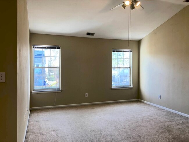 Building Photo - 1301 Whistle Town Ct