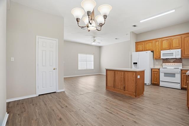 Building Photo - 1208 Caballo Way