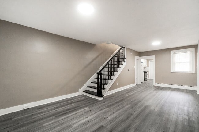 Building Photo - Updated  2BR Home – Walk to Lehigh & Downtown Bethlehem