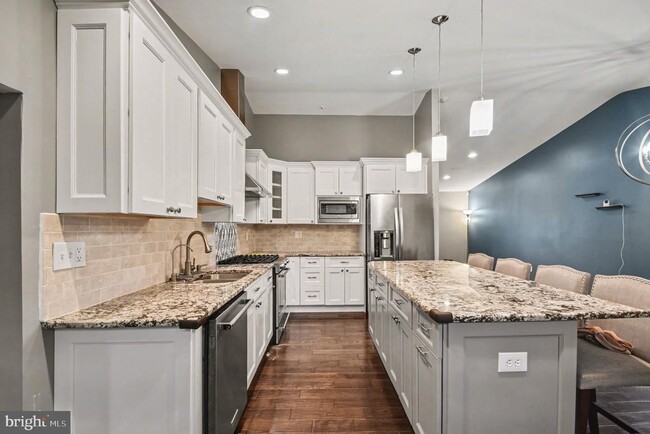 Building Photo - 2903 Henley Rd