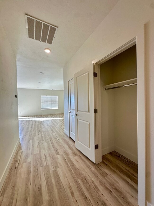 Building Photo - Beautiful Summerfield Home for RENT!!