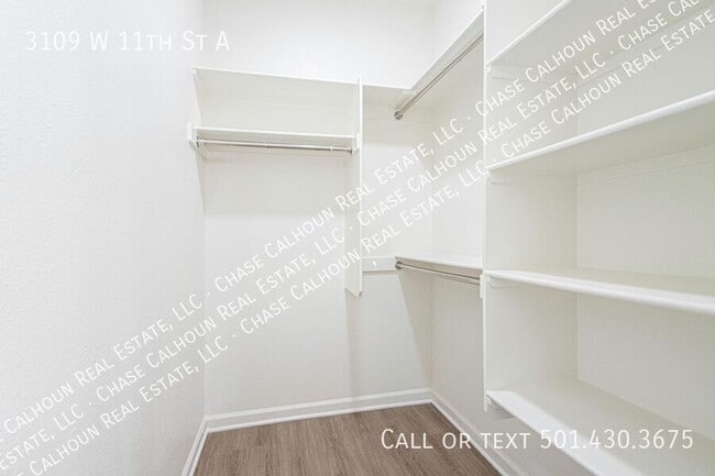 Building Photo - 3109 W 11th St