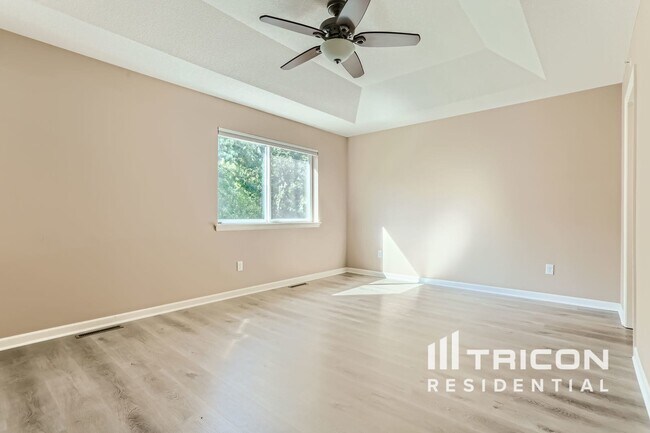 Building Photo - 14360 Parkside Ct NW