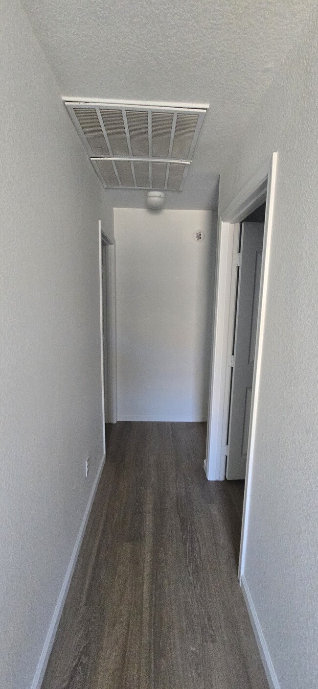 Building Photo - 3487 S Conestoga Rd