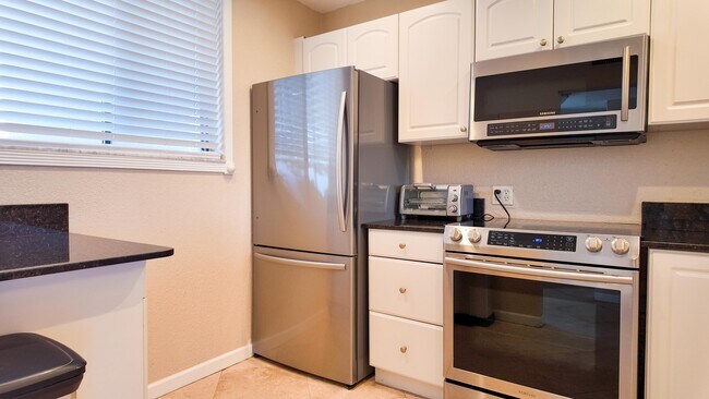 Building Photo - 4363 Trevi Ct